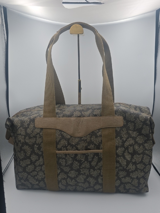 Yves Saint Laurent Handbags - Yves Saint Laurent Vintage Tan & Gray Giraffe Patterned Large Weekender (EUC)🦒✨